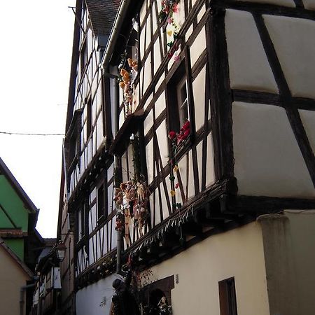 La Maison Vigneronne Riquewihr Habitación foto